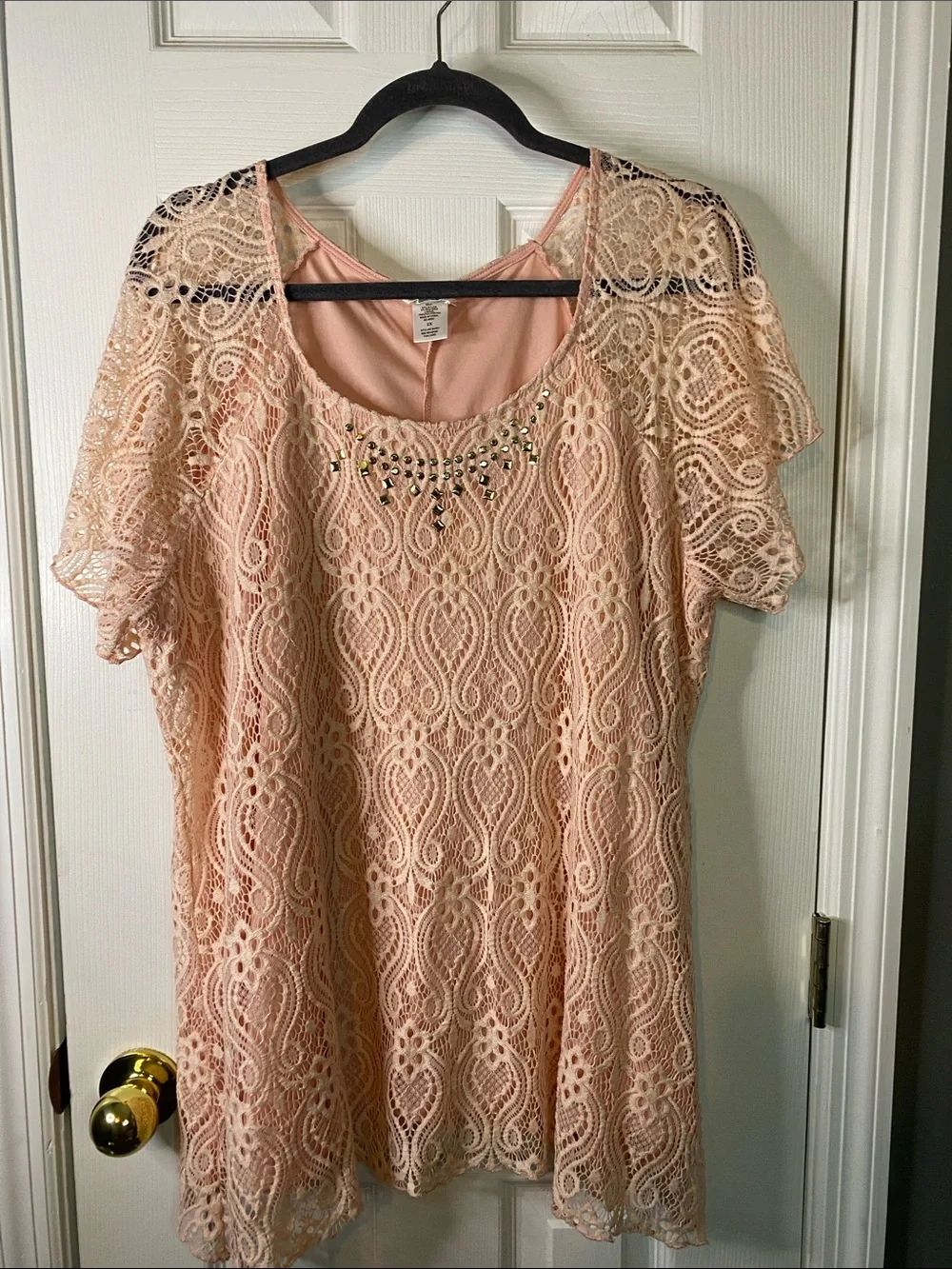 Brittany Black Peach Lace Top with Studded Accent Size2X - Picture 1 of 6
